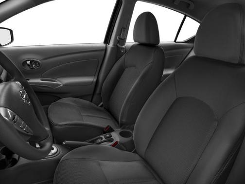 2016 Nissan Versa 1.6 SV