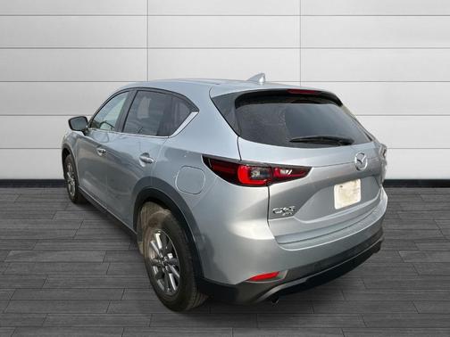 2022 Mazda CX-5 2.5 S Preferred Package
