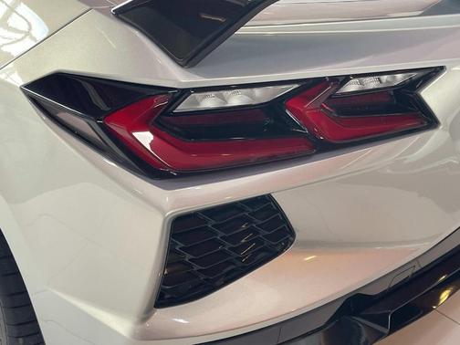 2021 Chevrolet Corvette Stingray w/2LT