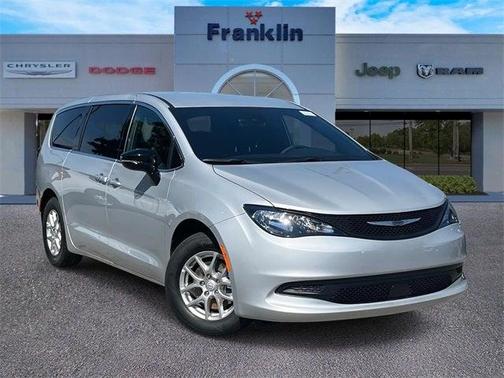 2026 Chrysler Voyager LX