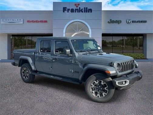 2026 Jeep Gladiator Sport
