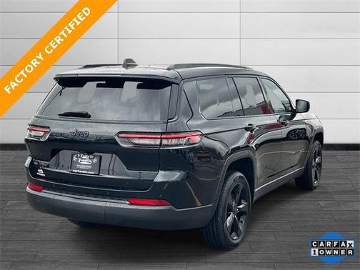 2022 Jeep Grand Cherokee L Laredo