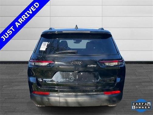2022 Jeep Grand Cherokee L Laredo