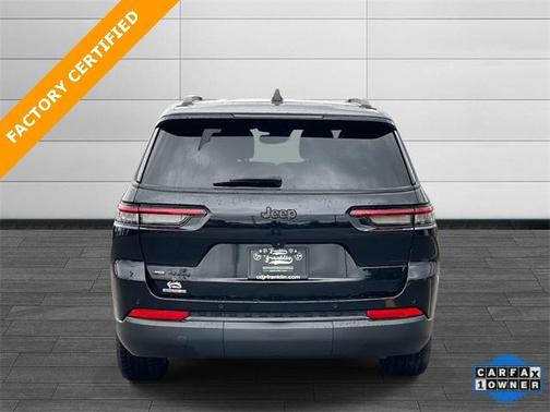 2022 Jeep Grand Cherokee L Laredo