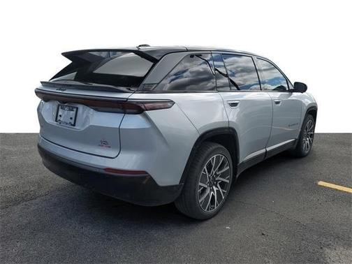 2025 Jeep Wagoneer S Limited