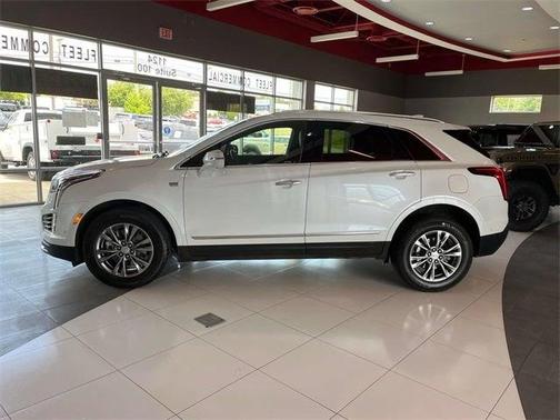2022 Cadillac XT5 Premium Luxury