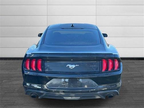 2020 Ford Mustang EcoBoost