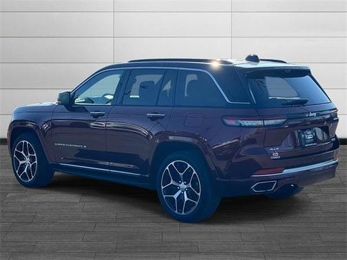 2024 Jeep Grand Cherokee Summit
