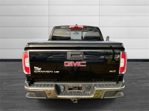 2017 GMC Canyon SLT