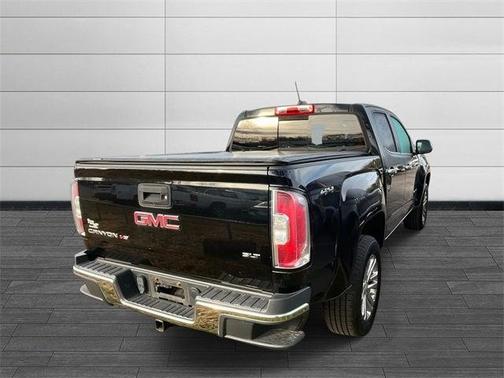 2017 GMC Canyon SLT