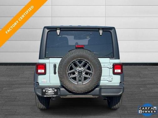 Earl Clearcoat 2024 Jeep Wrangler Sport