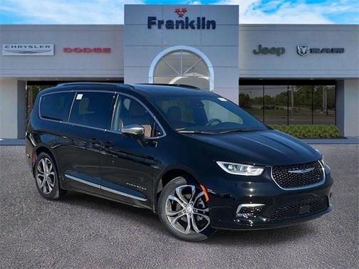 2026 Chrysler Pacifica Pinnacle