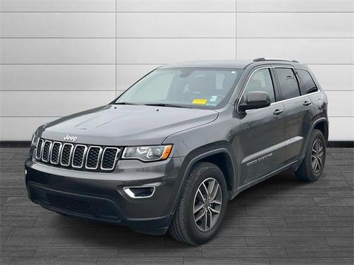 2020 Jeep Grand Cherokee Laredo E