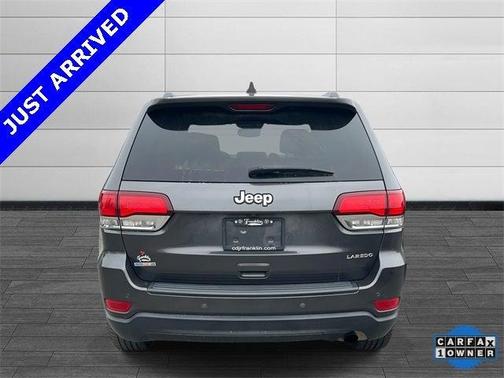 2020 Jeep Grand Cherokee Laredo E