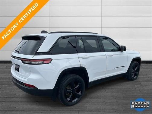 2024 Jeep Grand Cherokee Laredo