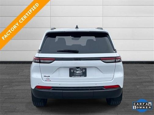 2024 Jeep Grand Cherokee Laredo