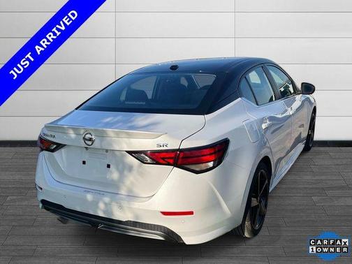 2022 Nissan Sentra SR