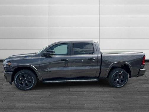 Granite Crystal Clearcoat Metallic 2026 RAM 1500 Big Horn/Lone Star