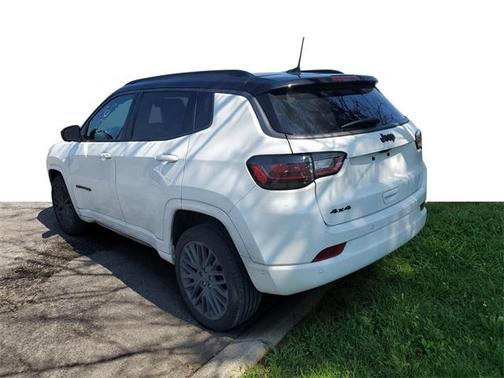 2022 Jeep Compass Altitude