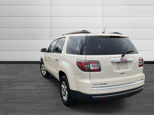 2014 GMC Acadia SLE-2