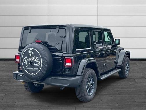 Black Clearcoat 2026 Jeep Wrangler Sport