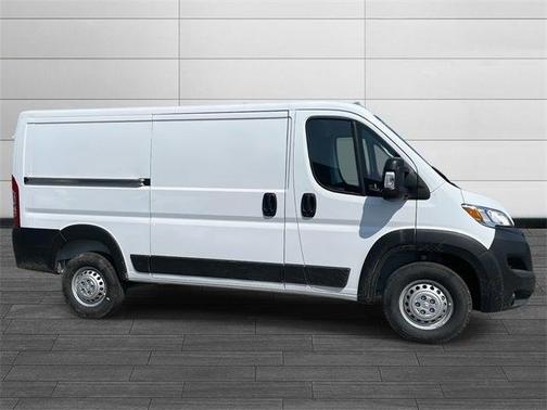 2026 RAM ProMaster 1500 Low Roof