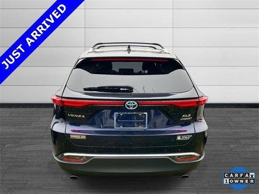 2021 Toyota Venza XLE