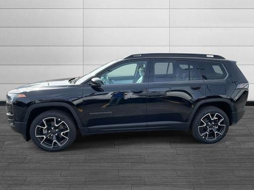 2026 Jeep Cherokee Overland