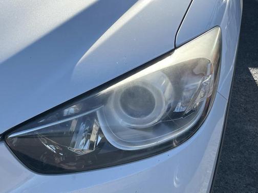 Crystal White Pearl 2016 Mazda CX-5 Touring