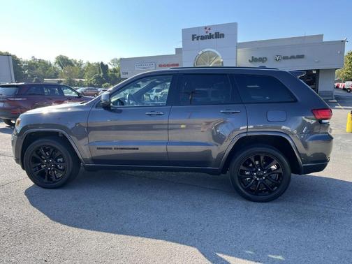 2021 Jeep Grand Cherokee Laredo X