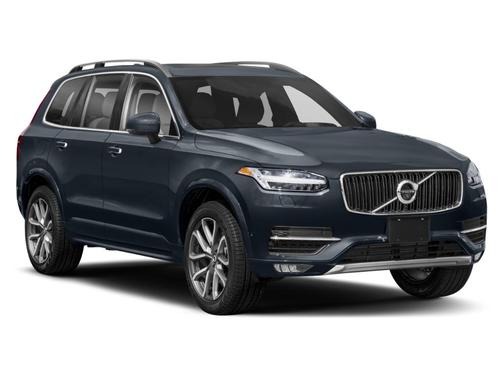 2019 Volvo XC90 T6 Momentum