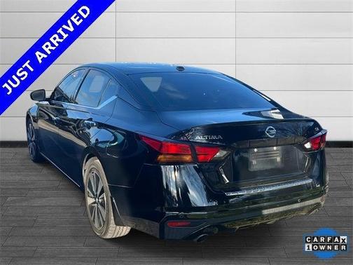 2022 Nissan Altima 2.5 SL