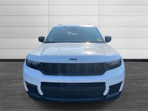 2024 Jeep Grand Cherokee L Laredo
