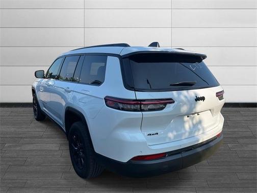 2024 Jeep Grand Cherokee L Laredo