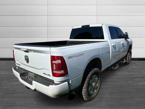 Bright White Clearcoat 2024 RAM 2500 Big Horn