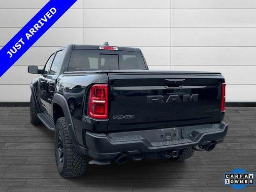 Diamond Black 2025 RAM 1500 RHO