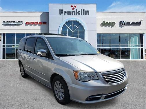 2011 Chrysler Town & Country Touring-L