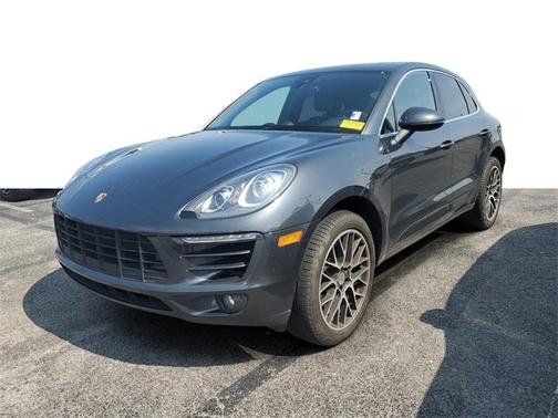 2017 Porsche Macan S