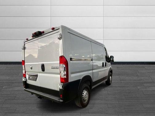 Bright Silver Clearcoat Metallic 2025 RAM ProMaster 1500 Low Roof