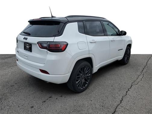 2022 Jeep Compass Altitude