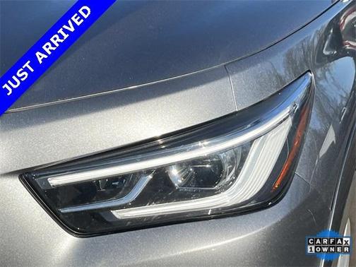 2021 INFINITI QX80 Luxe