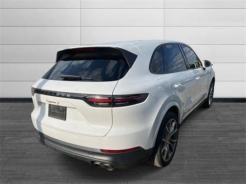 2019 Porsche Cayenne S