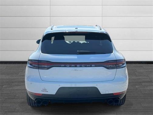 2020 Porsche Macan Base