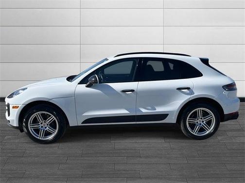 2020 Porsche Macan Base