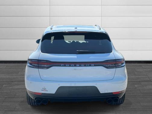 2020 Porsche Macan Base