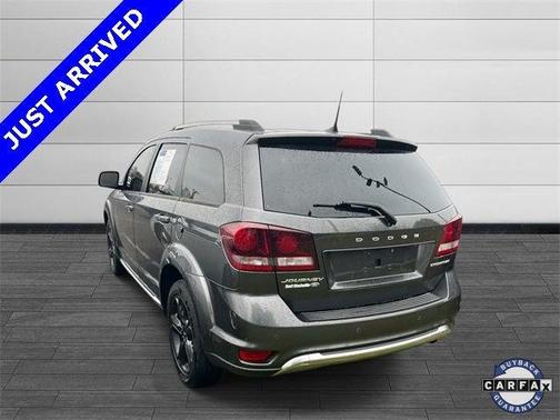 2020 Dodge Journey Crossroad