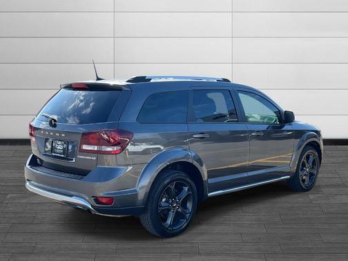 2020 Dodge Journey Crossroad