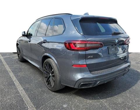 2021 BMW X5 M50i