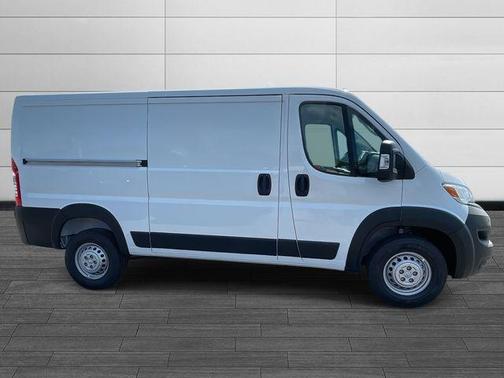 Bright White Clearcoat 2026 RAM ProMaster 1500 Low Roof
