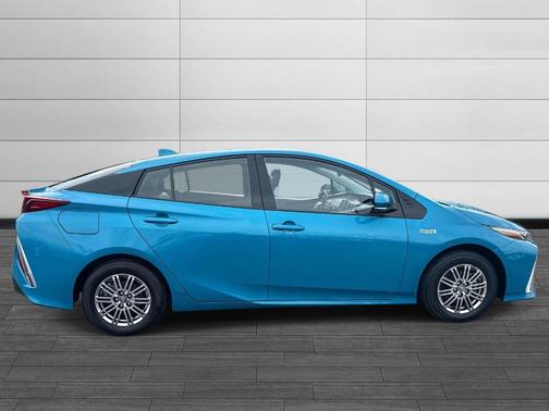 2020 Toyota Prius Prime XLE
